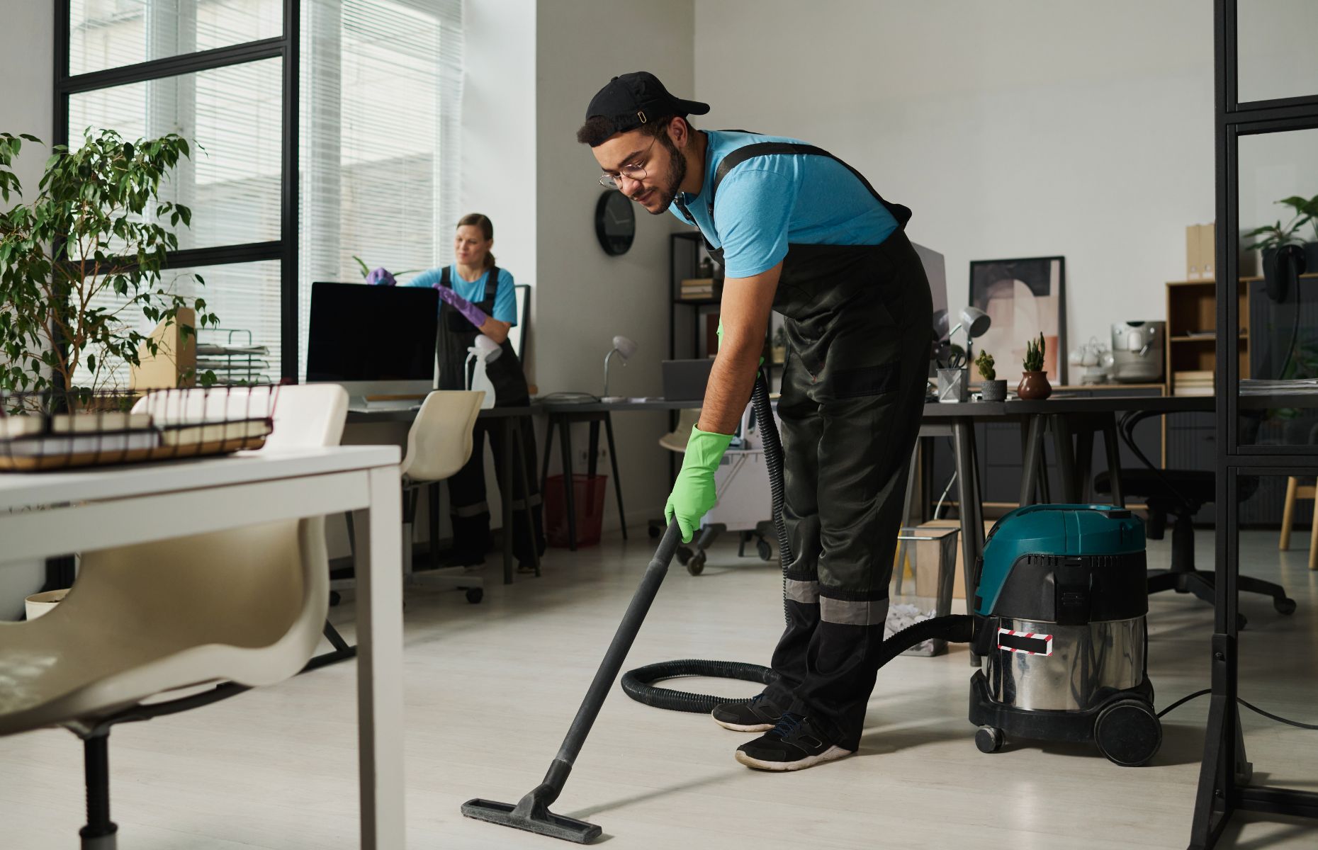 Usługi profesjonalnego sprzątania biur - Ecolike Usługi sprzątania biur